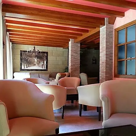 Hotel De 3*