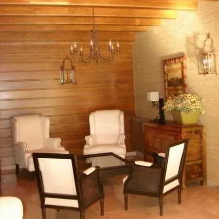 Otel De 3*